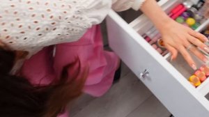 ДВОЙНАЯ Уборка в Туалетных СТОЛИКАХ? Пришлось РАЗДЕЛИТЬ КОСМЕТИКУ