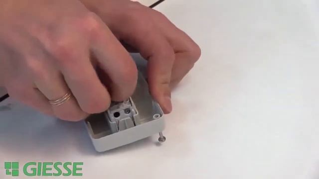 Подключение привода Varia 230V к сети 230 Вольт и кнопке управления PUL1