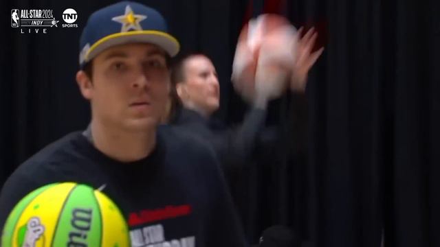 Sabrina joins Inside the NBA, talks 3-Point Challenge vs Steph | 2024 NBA All-Star Weekend смотреть онлайн