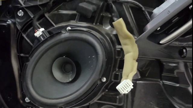 штатные динамики Mazda 6 GH смотреть онлайн