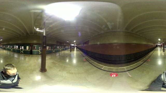 Волжская. Московское Метро. 4К 360 VR Video. Moscow Subway. смотреть онлайн