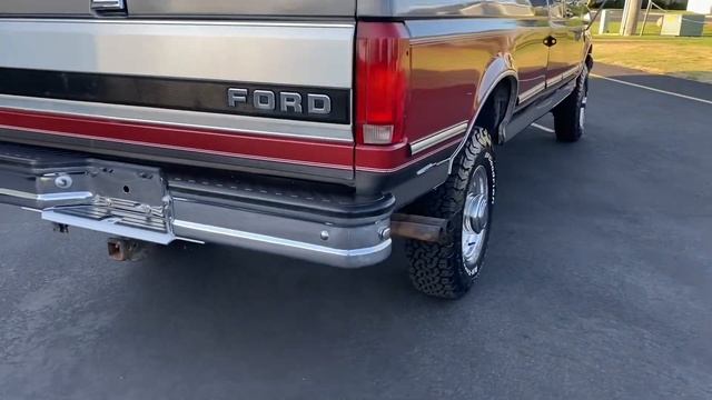 83k Mile 1993 Ford F-250 XLT 4x4 Walk-Around and Drive смотреть онлайн