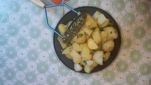 Пирожки с картошкой смотреть онлайн