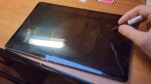 Как наклеить защитное стекло на планшет дома