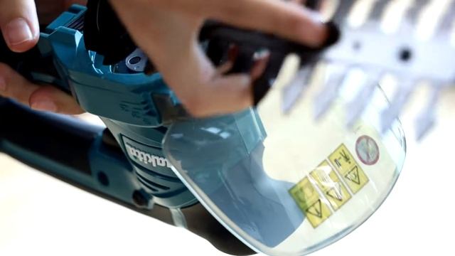 MAKITA - วิธีเปลี่ยนใบตัด DUM111SYX กรรไกรเล็มพุ่มไม้ смотреть онлайн