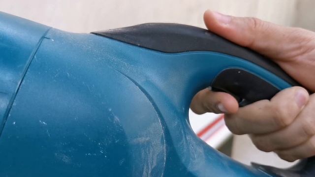 Aspirador makita DCL180Z 18v com defeito.será que é carvão?? смотреть онлайн