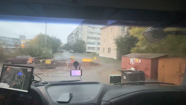 Водитель категории Е. Погрузка в Челябинске, заехал в тупик. Одна из причин зачем дальнобою рация. смотреть онлайн