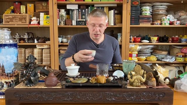 ОБЗОР ПОДАРКОВ ОТ ПОДПИСЧИКОВ Распаковка и дегустация блинчика красного чая смотреть онлайн