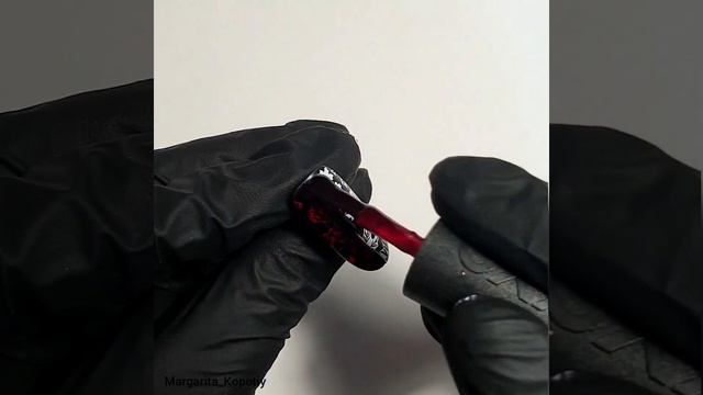 Осенний дизайн со стемпингом и витражным гель лаком смотреть онлайн