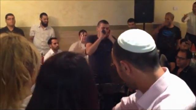 יום הולדת לזמר זיו יחזקאל הי"ו смотреть онлайн