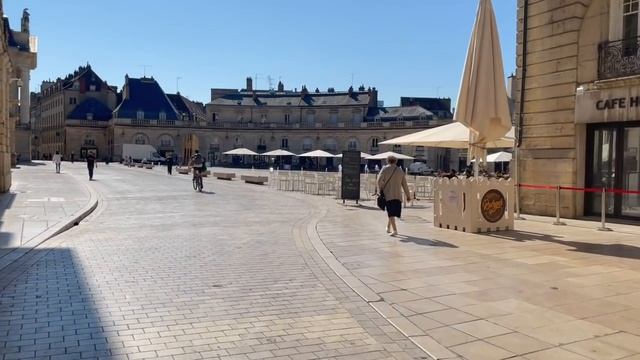 Летнее утро в Дижоне смотреть онлайн