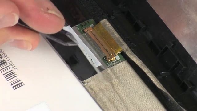 Replace the Display Bezel and Panel | HP Stream 11-r000 Notebook PC | HP смотреть онлайн