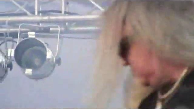 Август - Как болит голова смотреть онлайн