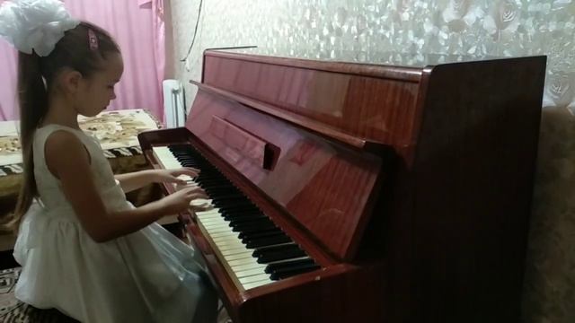 А. Штогаренко "Плясовая". Исполняет Межённая Мария. МБУ ДО "Школа искусств №8 г.Донецка" смотреть онлайн