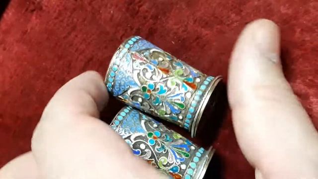 Стопки с эмалью.Серебро 84. смотреть онлайн