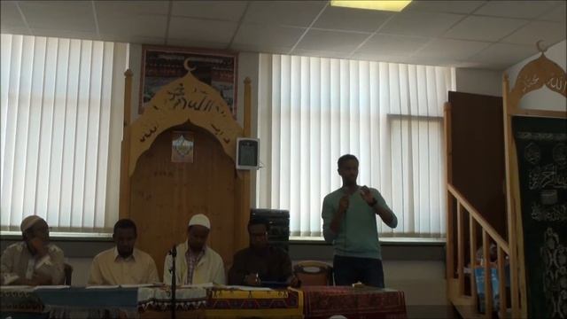 Tartan Quraan aqris ah arday loogu qabtay magaalada Chur dalka Switzerland shantasoomaaliya смотреть онлайн