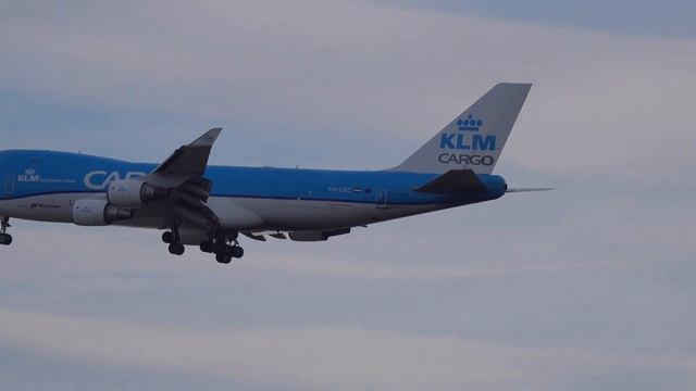 PURE AVIATION: BOEING 747 ONLY COMPILATION - Queen of the Skies in ACTION during the Pandemic смотреть онлайн