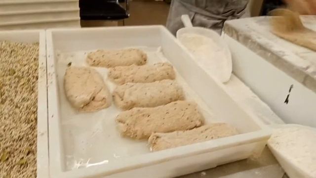 НЕОБЫКНОВЕННЫЙ ЗЛАКОВЫЙ ХЛЕБ смотреть онлайн