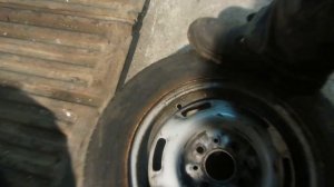 Как заменить ниппель без разбортовки колеса?