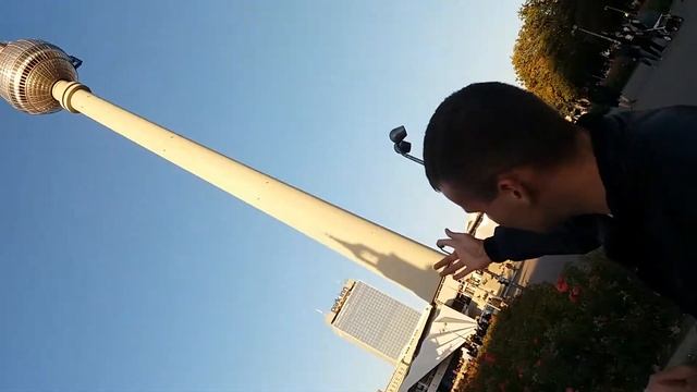 Красоты Берлина. Телебашня смотреть онлайн