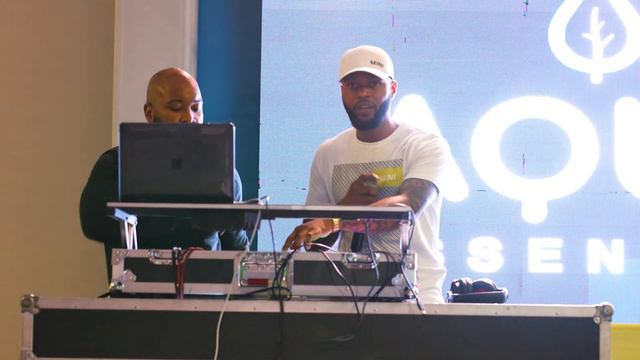 MINI Mixer: DRIVE INTO SUMMER! смотреть онлайн