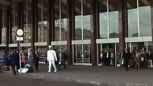 Фантомас серия 2.Оригинальная Русская версия.Отличная качество смотреть онлайн