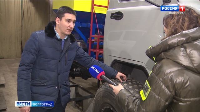 На помощь фермерам пришел новый автомобиль смотреть онлайн