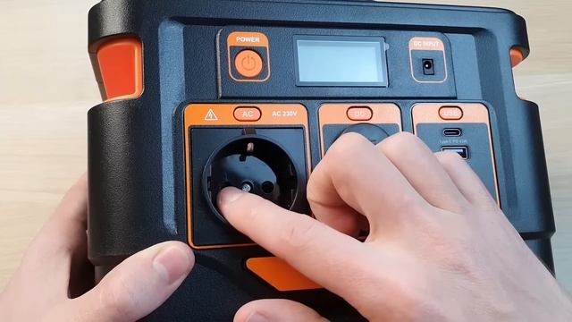 БОЛЬШОЙ POWERBANK NOVOO НА 80000MAH - ЭЛЕКТРОСТАНЦИЯ! смотреть онлайн