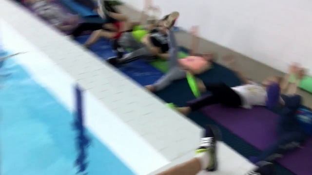 Дружковка. В бассейне наконец стали плавать