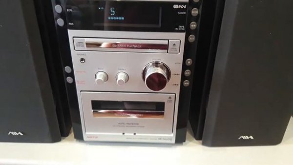 AIWA XR-FA600