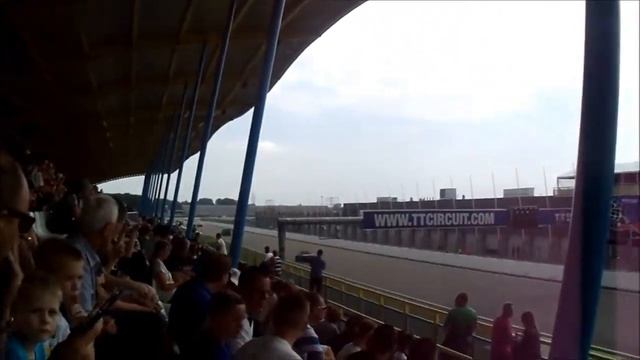 MICHELIN Hotlaps! -SupercarSunday (inlc. Mclaren P1, Porsche 904 and many more!) [HD] смотреть онлайн