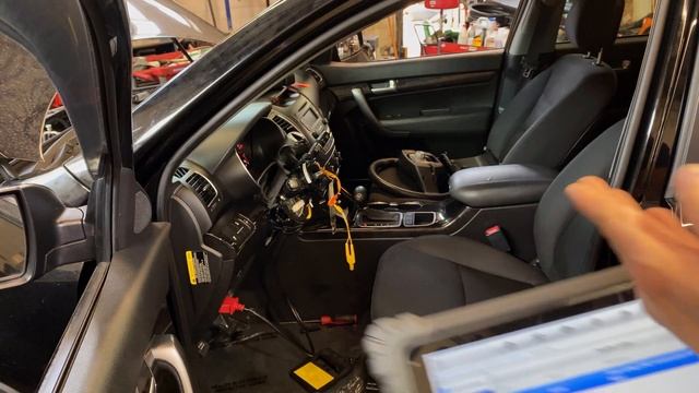 2014 Kia Sorento SRS Code B1346 00 Diagnosis смотреть онлайн