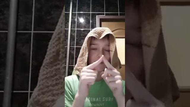 инста самка с какашкай на голове смотреть онлайн