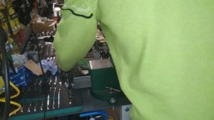 Как правильно развернуть втулку шатуна в домашних условиях. Капремонт двигателя 1.6D. Часть 3