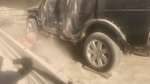 Замена порогов Discovery 4