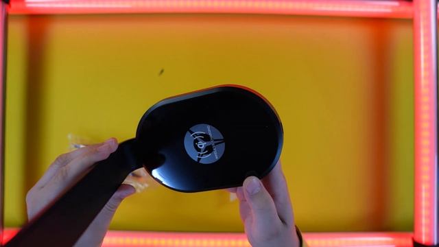 H600 и S600 - безжични слушалки и стойка от Lenovo смотреть онлайн