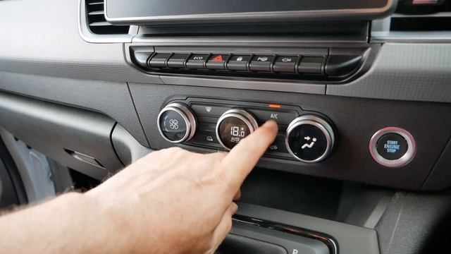 A look at the new Nissan Townstar Electric van (the replacement for the E-NV200) смотреть онлайн