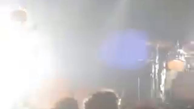 Wolfmother in Paris 17/11/2006 Pyramid смотреть онлайн