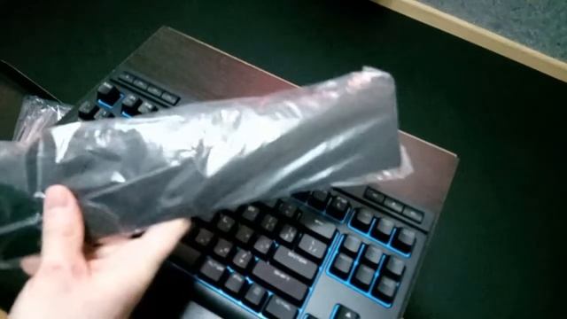 Клавиатура: Corsair K63 Wireless Cherry MX Red смотреть онлайн