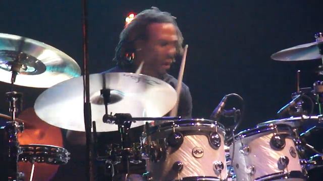 Winner of Guitar Center Drum Off 2013 Finals Club Nokia 1/18/2014 January 18, 2014 WINNER смотреть онлайн