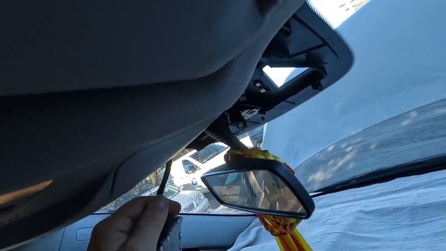 ‘16 Mercedes Metris camera shroud and electronics removal смотреть онлайн