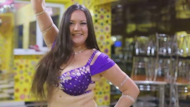 Восточные танцы в Самаре на свадьбу, праздник, корпоротив. Танец живота в Самаре! смотреть онлайн