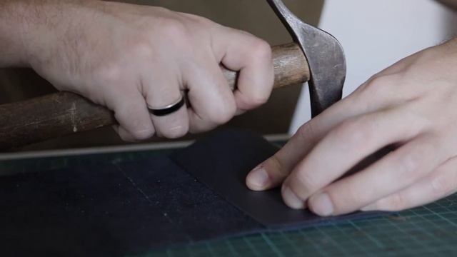 Long blue leather wallet DIY || Мужской кожанный кошелек своими руками смотреть онлайн