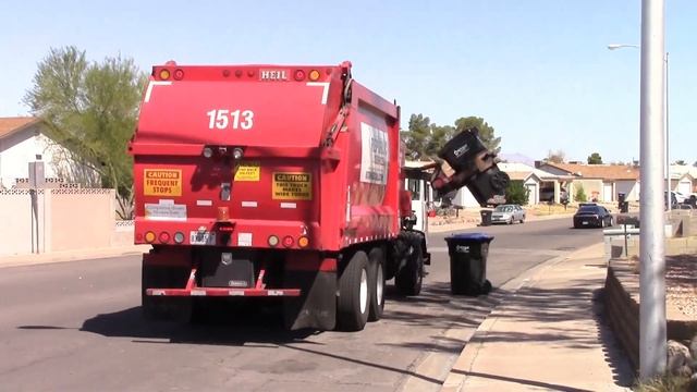 The Fastest Red Republic Python in the Henderson Yard! (1513) смотреть онлайн