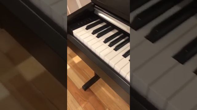 Piano digital Yamaha 142 R ARIUS смотреть онлайн