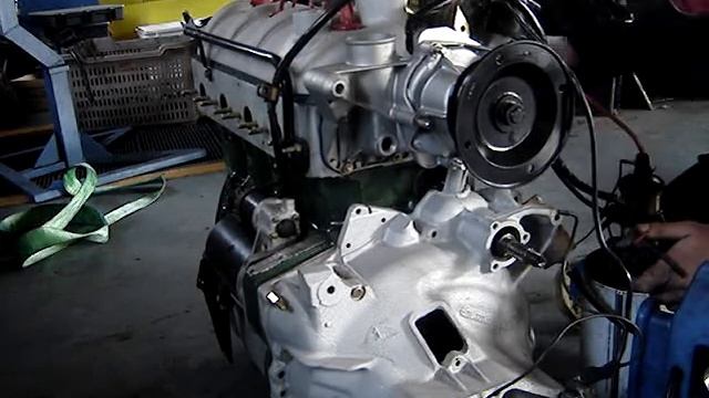 Motore Citroen DS prova messa in moto a... terra. смотреть онлайн