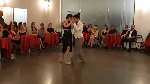 Юлия и Евгений Епифанцевы @ Milonga "El Salon" 1/4 смотреть онлайн