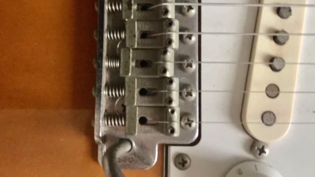 Fender JV stratocaster ST65-62 from 1983 смотреть онлайн