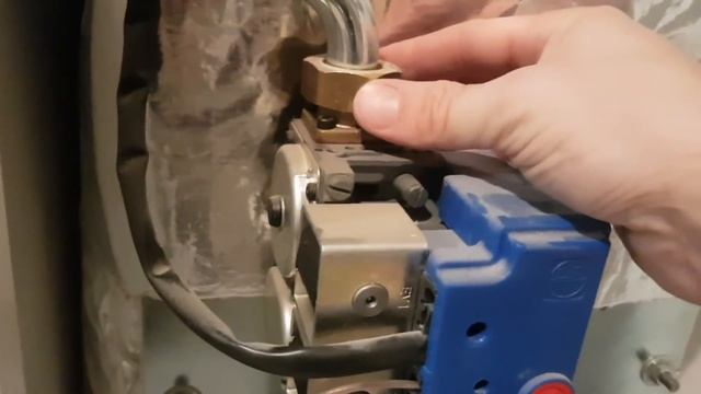 Чистка горелок и теплообменника напольного газового котла Beretta Novella 31 RAI смотреть онлайн