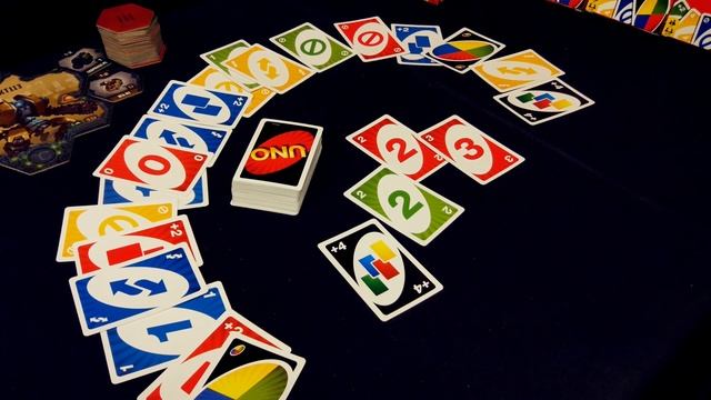 Игра Уно за 2 минуты! От GaGa.ru смотреть онлайн